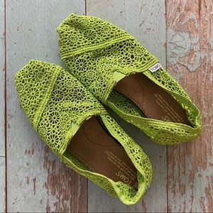 Toms Green Crochet Classics - 8.5